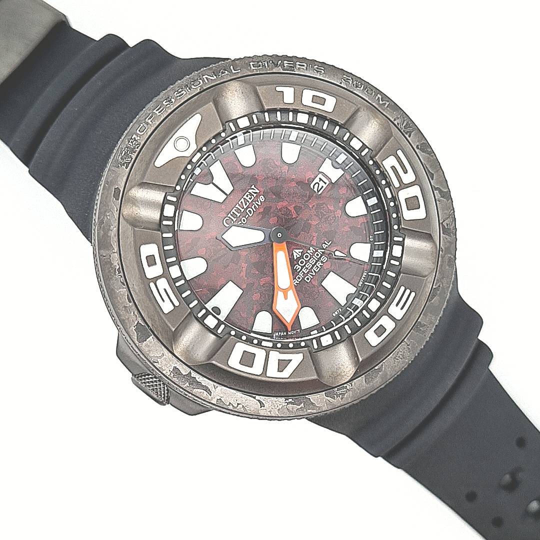 Citizen Promaster Gozilla Diver limited Edition Rot – Bild 11
