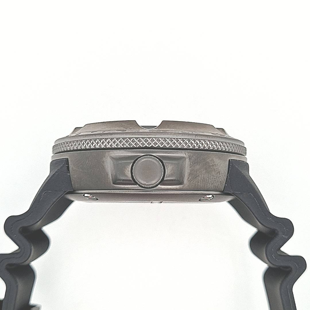 Citizen Promaster Gozilla Diver limited Edition Rot – Bild 12