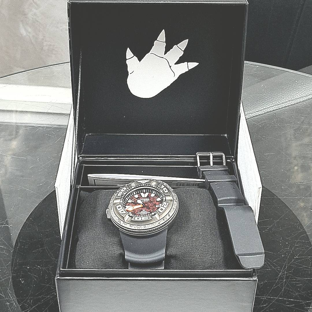 Citizen Promaster Gozilla Diver limited Edition Rot – Bild 15