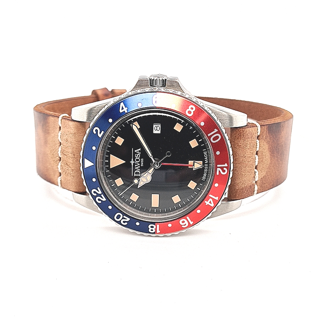 Davosa Vintage Diver Rot Blau Quartz – Bild 3