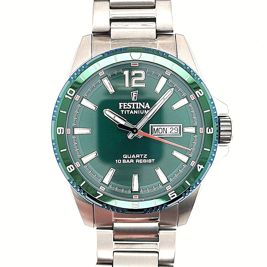 Festina Herrenuhr Titan Grün – Bild 4