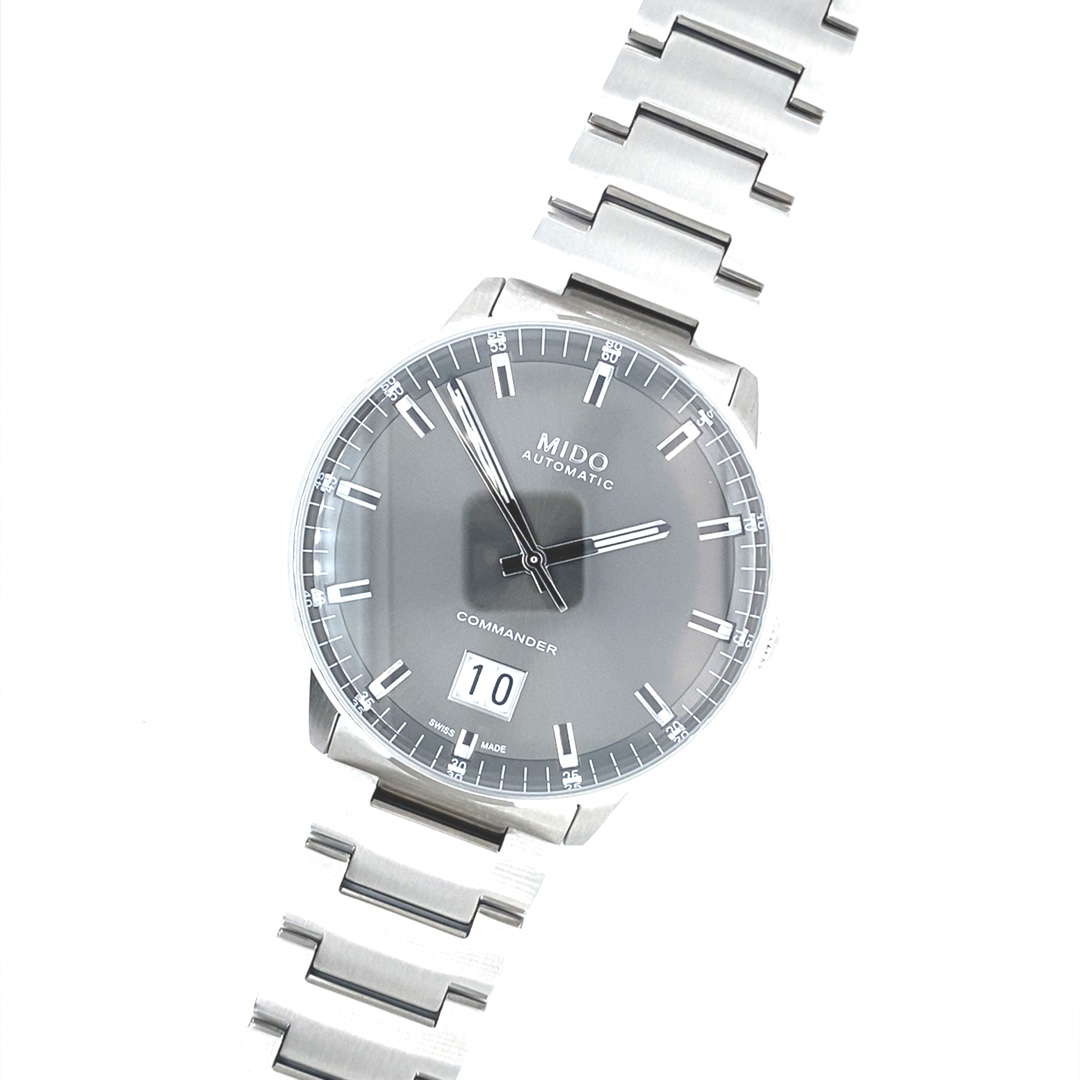 Mido Commander Big Date Schwarz – Bild 6