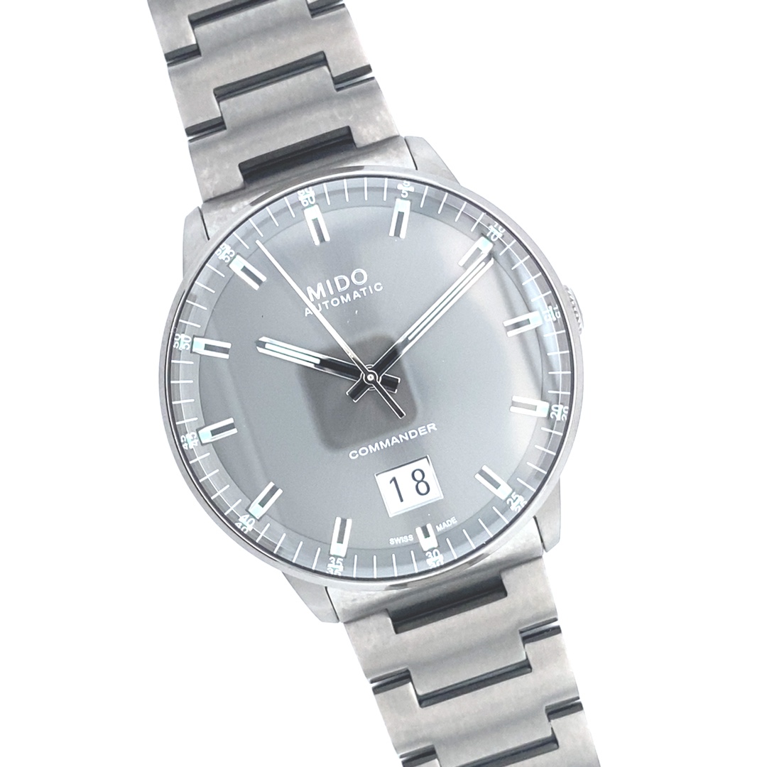 Mido Commander Big Date – Bild 4