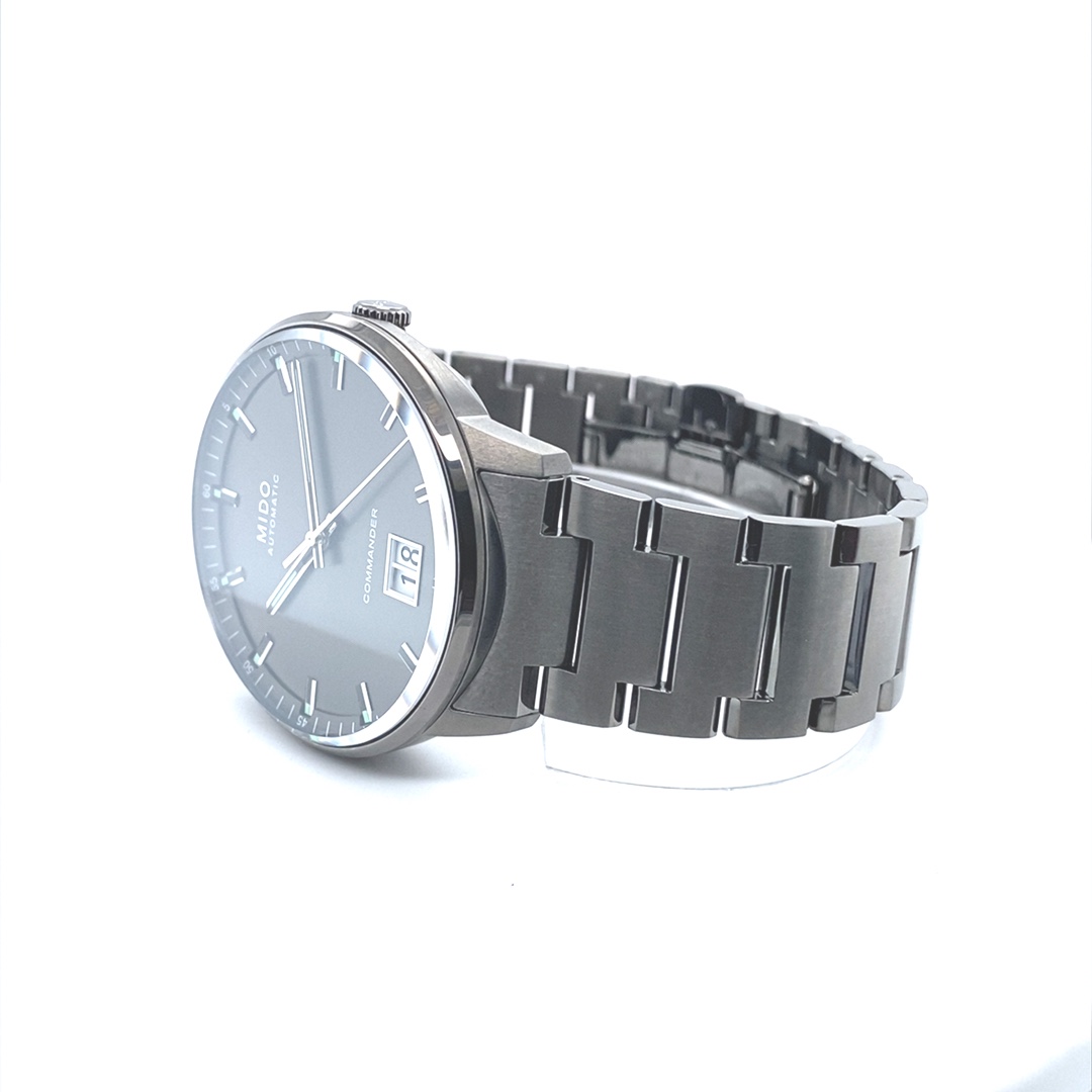 Mido Commander Big Date – Bild 7