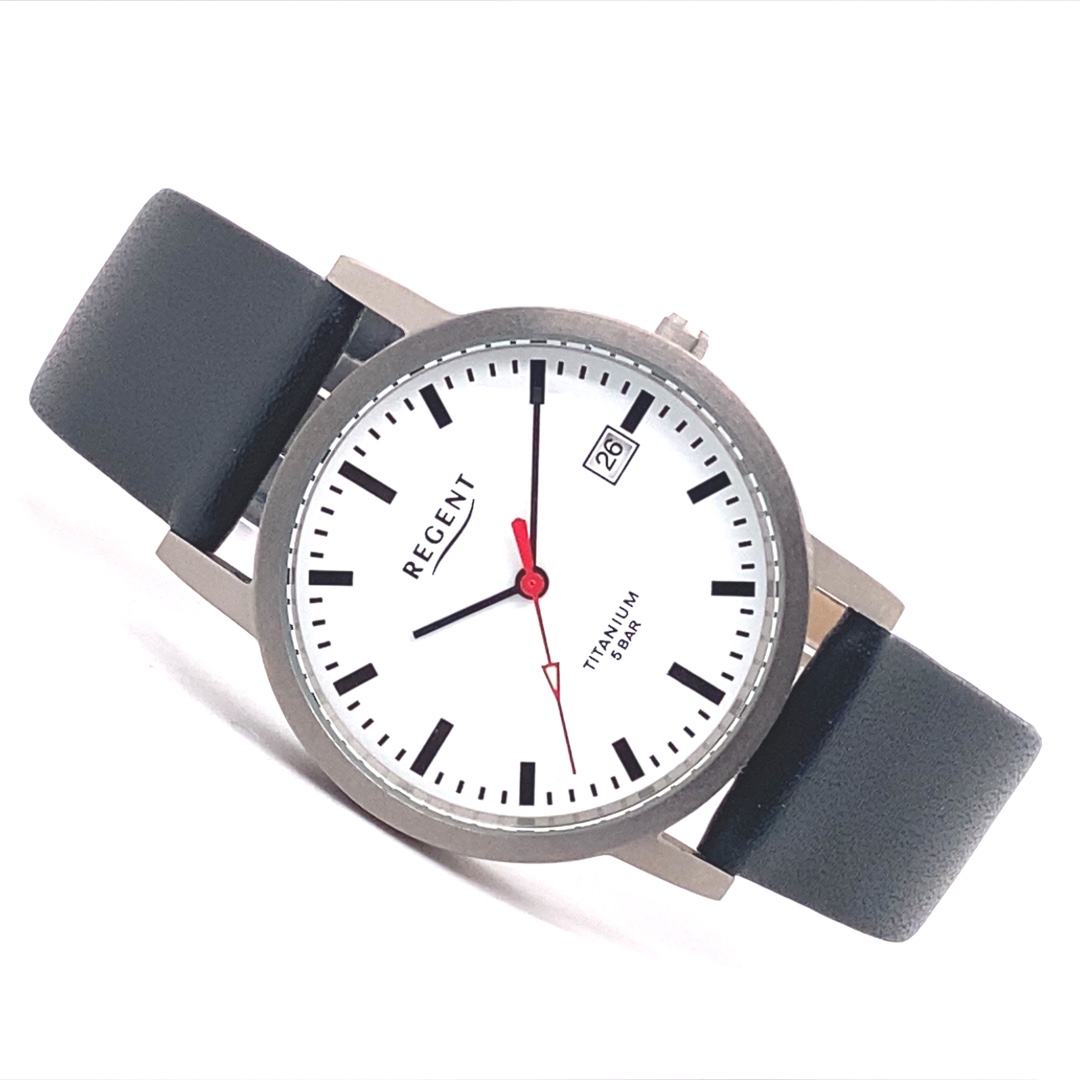 Regent Herrenuhr Bahnhofsuhr Titan