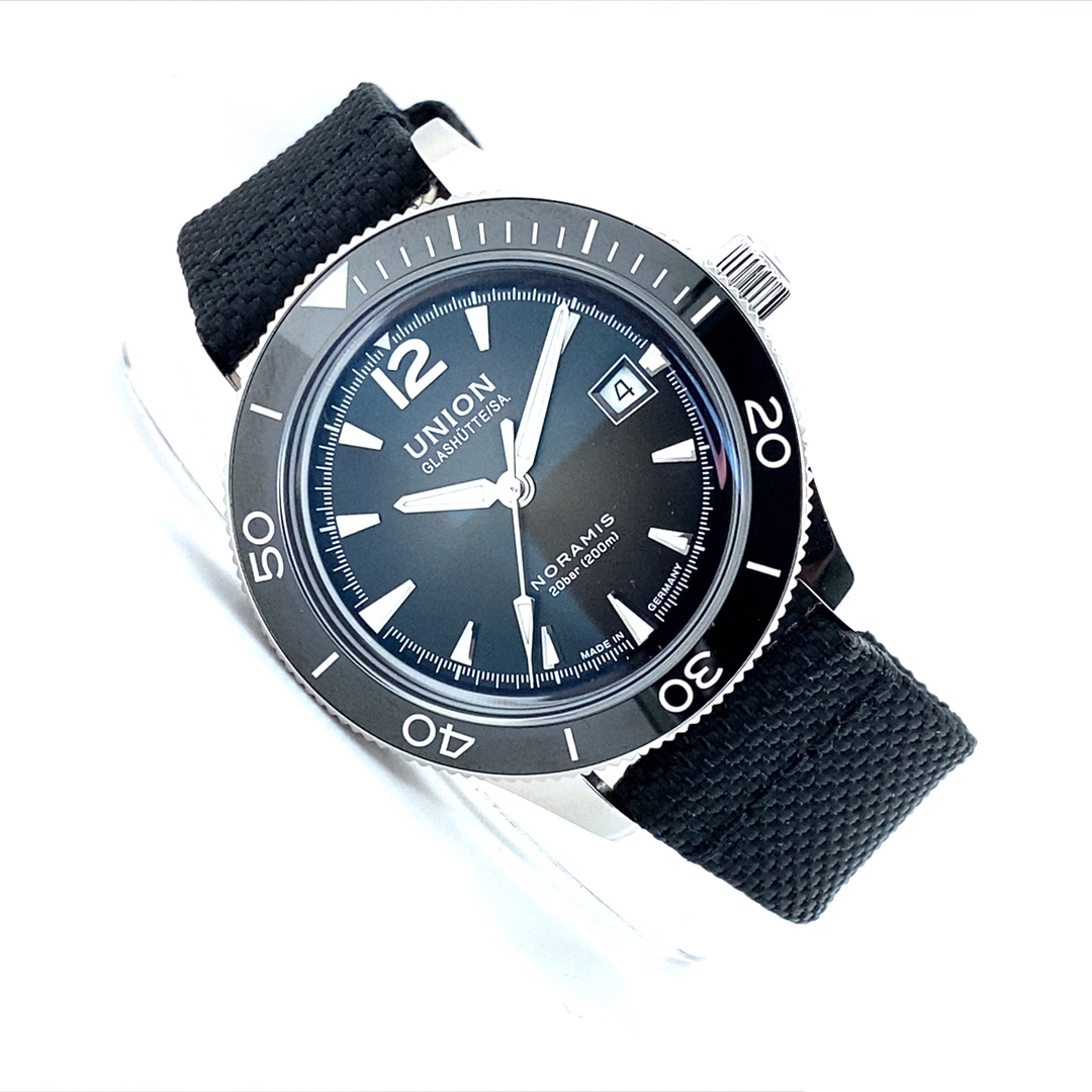 Union Glashütte Noramis Datum